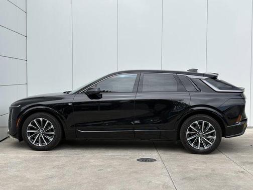 Stellar Black Metallic 2024 Cadillac LYRIQ Sport