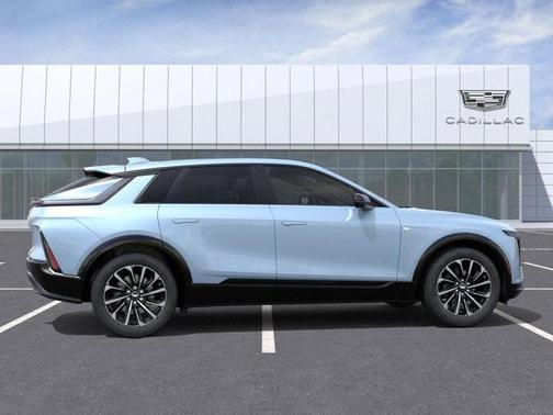 2025 Cadillac LYRIQ Sport