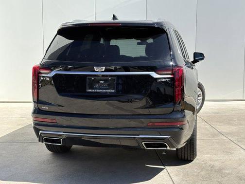 Stellar Black Metallic 2024 Cadillac XT6 Luxury AWD