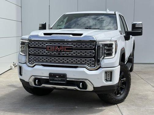 Summit White 2022 GMC Sierra 2500 Denali