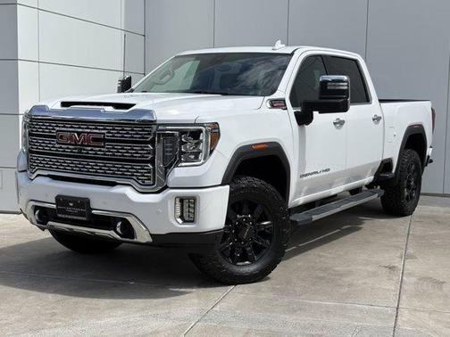 Summit White 2022 GMC Sierra 2500 Denali