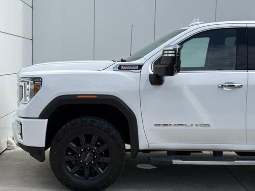 Summit White 2022 GMC Sierra 2500 Denali