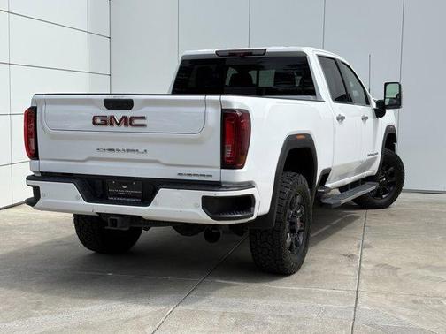 Summit White 2022 GMC Sierra 2500 Denali