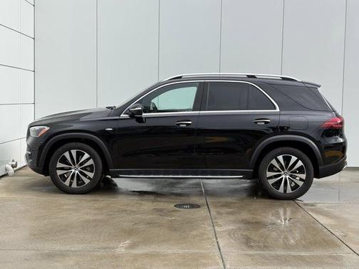 2025 Mercedes-Benz GLE 450e 4MATIC
