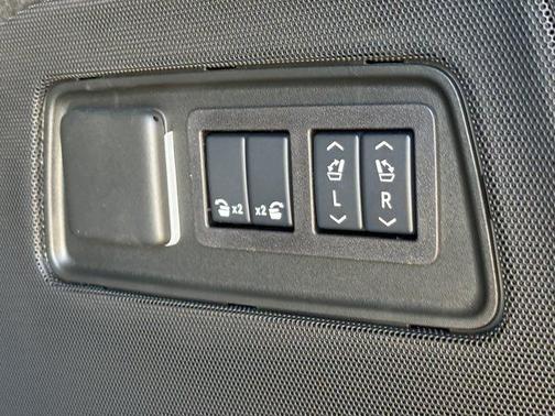 2025 Cadillac Escalade Premium Luxury