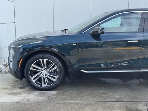 2025 Cadillac LYRIQ Luxury