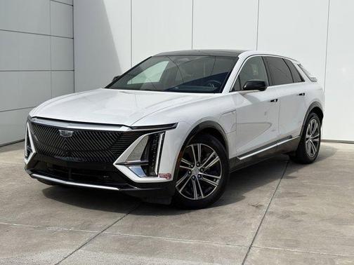 Crystal White Tri-Coat 2024 Cadillac LYRIQ Luxury