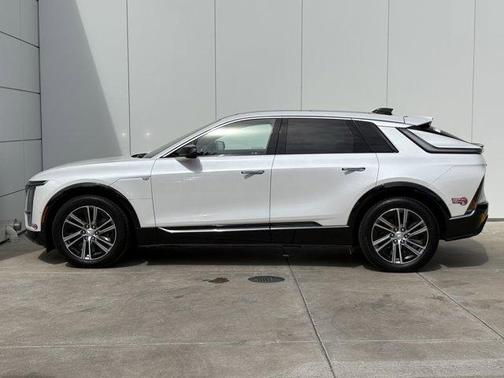 Crystal White Tri-Coat 2024 Cadillac LYRIQ Luxury