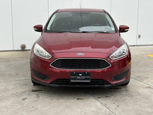 Black 2015 Ford Focus SE