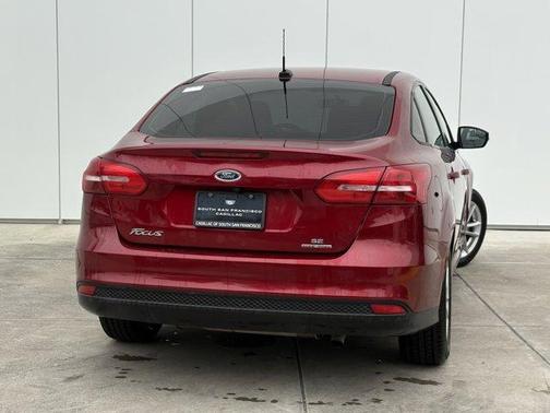 Black 2015 Ford Focus SE