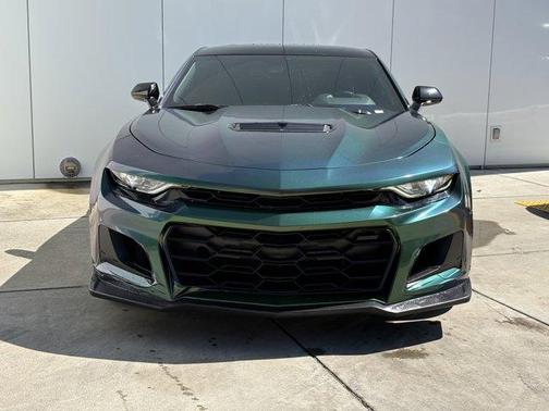 Black 2019 Chevrolet Camaro 1SS