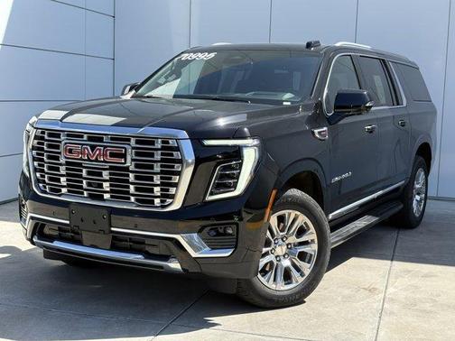 Onyx Black 2025 GMC Yukon XL Denali