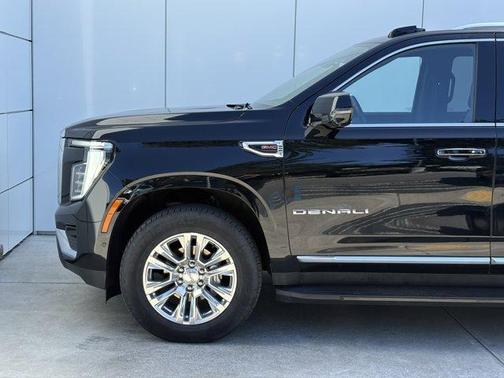 Onyx Black 2025 GMC Yukon XL Denali