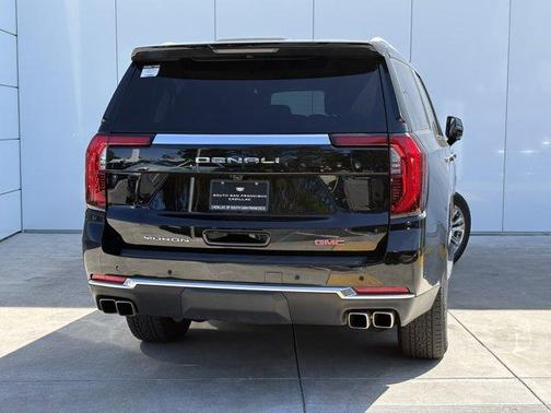 Onyx Black 2025 GMC Yukon XL Denali