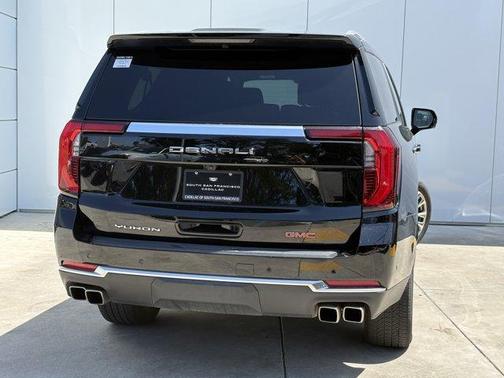 Onyx Black 2025 GMC Yukon XL Denali