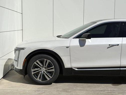 2024 Cadillac LYRIQ Luxury