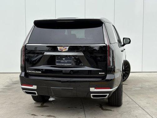 2025 Cadillac Escalade Premium Luxury