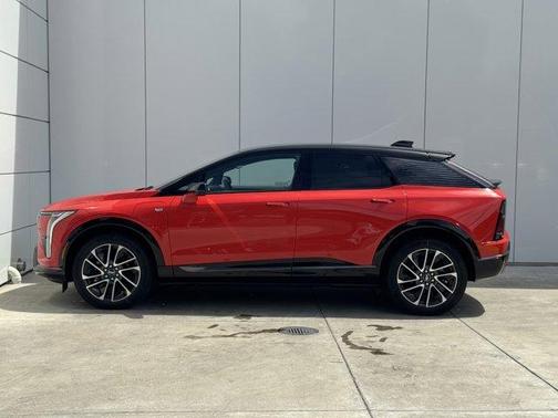2025 Cadillac OPTIQ Sport