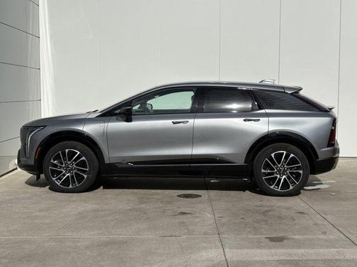 2025 Cadillac OPTIQ Sport