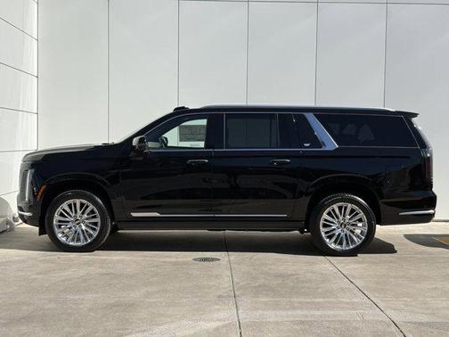2026 Cadillac Escalade ESV 4WD Luxury