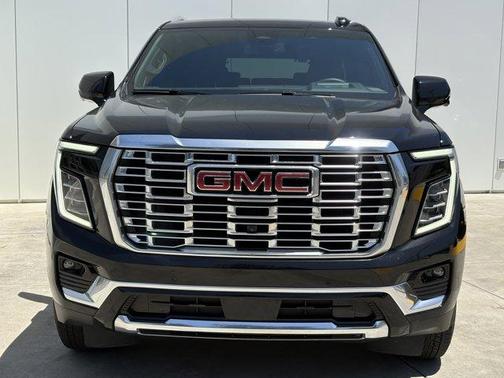 Onyx Black 2025 GMC Yukon XL Denali