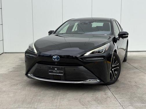 2022 Toyota Mirai XLE
