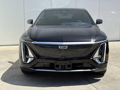 Stellar Black Metallic 2024 Cadillac LYRIQ Tech