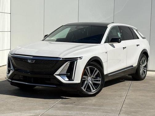 Crystal White Tri-Coat 2024 Cadillac LYRIQ Luxury