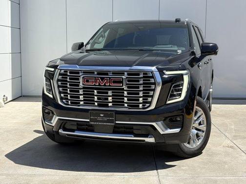 Onyx Black 2025 GMC Yukon XL Denali