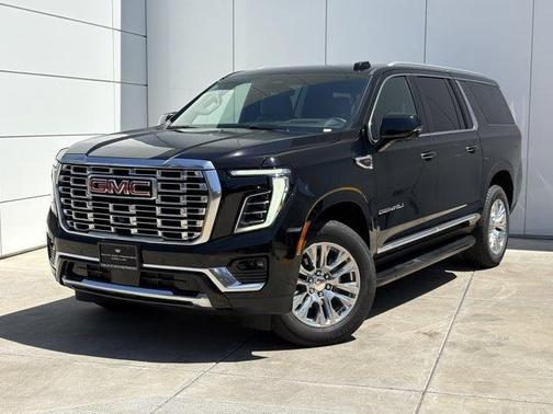 Onyx Black 2025 GMC Yukon XL Denali