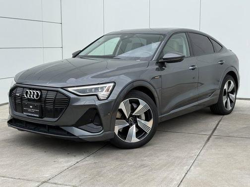 2021 Audi e-tron Prestige