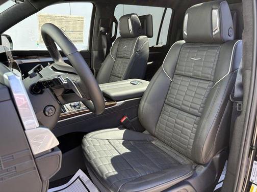 2025 Cadillac Escalade ESV Sport Platinum