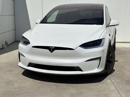 2023 Tesla Model X Standard Range
