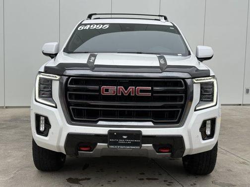 Summit White 2024 GMC Yukon AT4