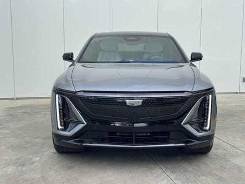 2025 Cadillac LYRIQ Sport