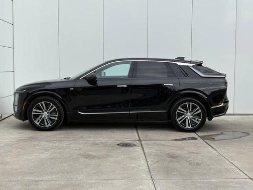 2024 Cadillac LYRIQ Luxury