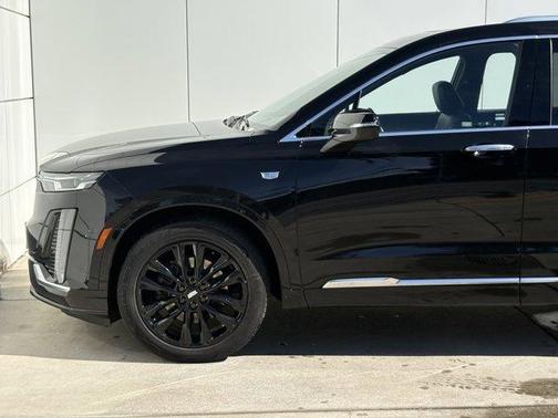 2024 Cadillac XT6 Luxury AWD