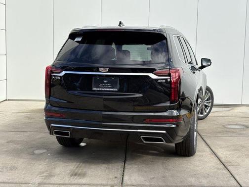 2024 Cadillac XT6 Premium Luxury FWD