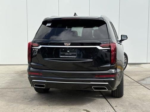 2024 Cadillac XT6 Premium Luxury FWD