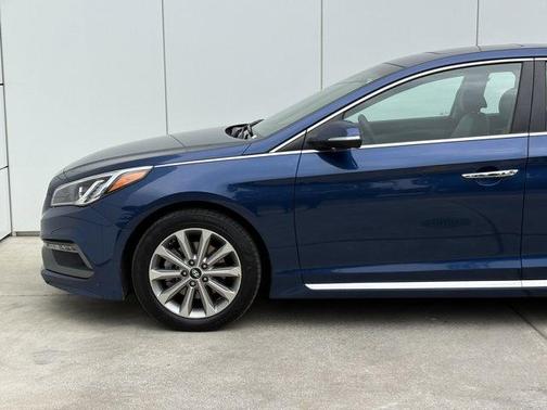 2017 Hyundai SONATA Limited