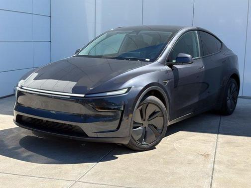 Black 2026 Tesla Model Y Long Range