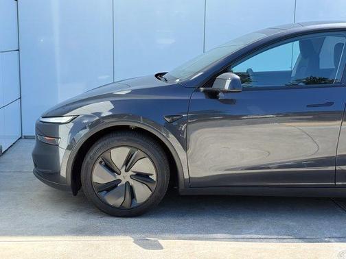 Black 2026 Tesla Model Y Long Range