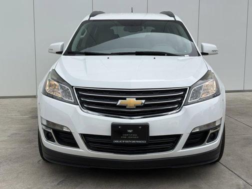 Summit White 2016 Chevrolet Traverse 2LT
