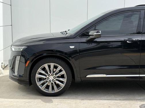 Stellar Black Metallic 2020 Cadillac XT6 Sport AWD