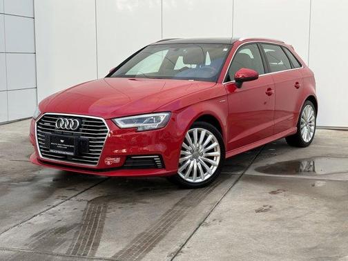 2017 Audi A3 e-tron 1.4T Premium