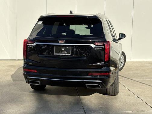 2024 Cadillac XT6 Luxury AWD