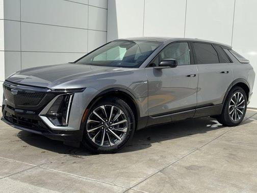 2025 Cadillac LYRIQ Sport