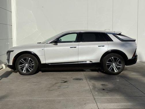 2024 Cadillac LYRIQ Luxury