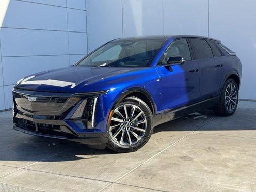 2025 Cadillac LYRIQ Sport