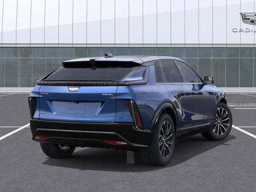 2025 Cadillac LYRIQ Sport